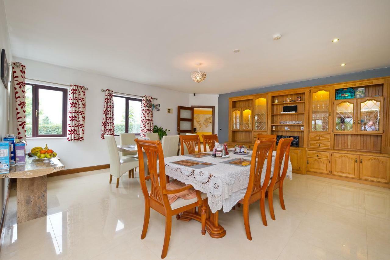 Moorepark West House Фермой Екстериор снимка