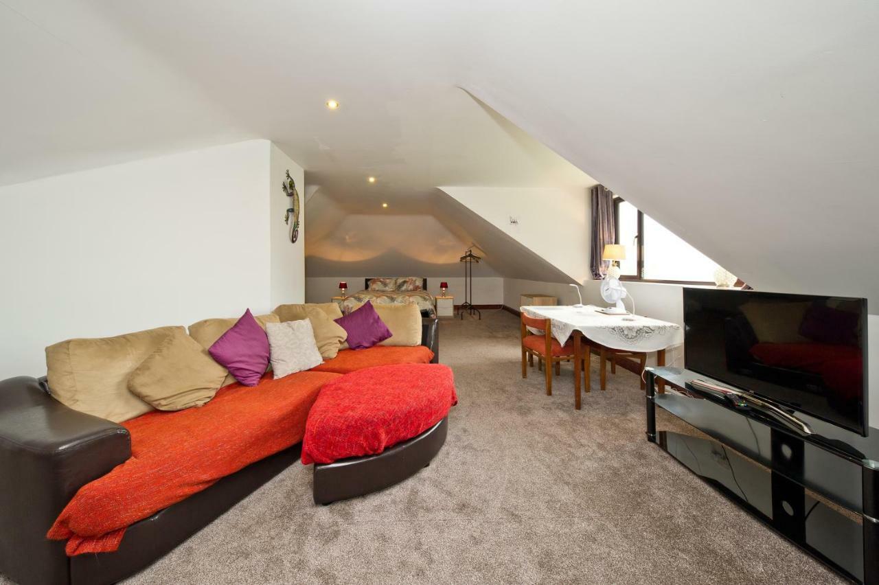 Moorepark West House Фермой Екстериор снимка