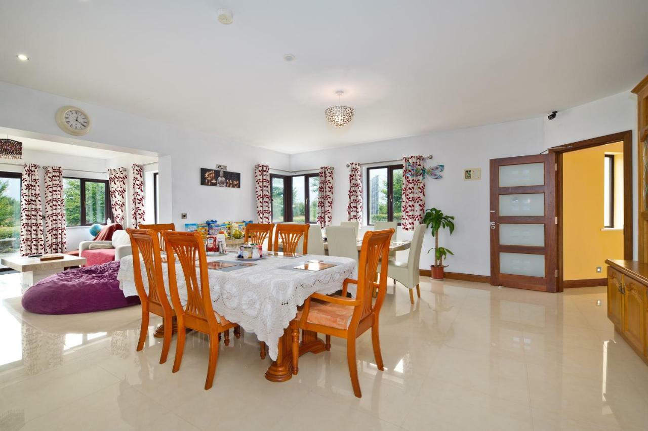Moorepark West House Фермой Екстериор снимка